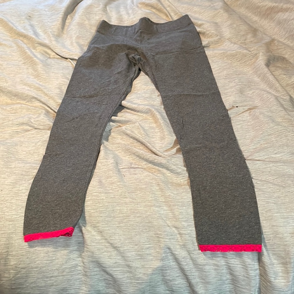 Like new grey American eagle leggings